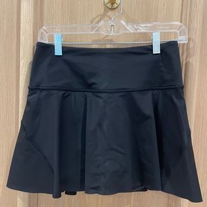 Athleta womens Ace Tennis Skort 13.5 Black size small
